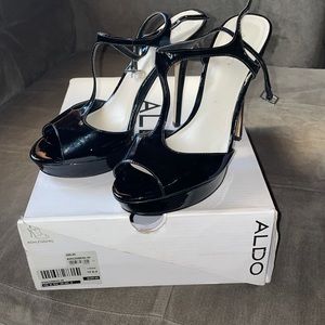 Slightly used Aldo Black heals